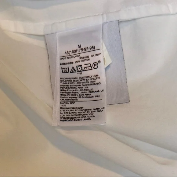 GAP NWOT Cotton Poplin Big Shirt - Picture 6 of 6